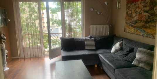 Appartement 4 pièces Neudorf avec balcon cave et grenier